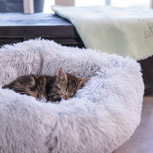 Beeztees лежак плюшевый CAT BED VAKO